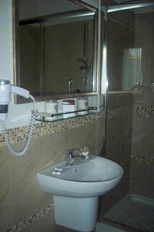 Casale Santa Maria Country House Mosciano SantʼAngelo Rum bild